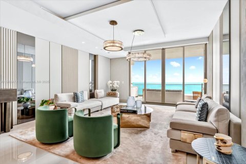 Condominio en alquiler en Sunny Isles Beach, Florida, 4 dormitorios, 277.5 m2 № 1951960 - foto 4