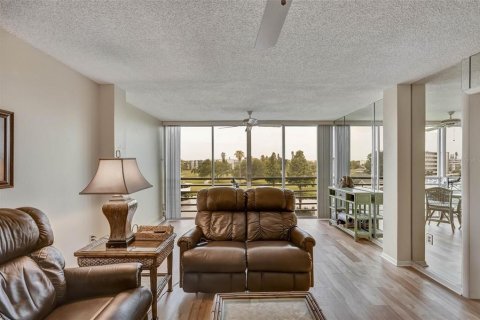 Copropriété à vendre à Bradenton, Floride: 2 chambres, 127.83 m2 № 2200903 - photo 24