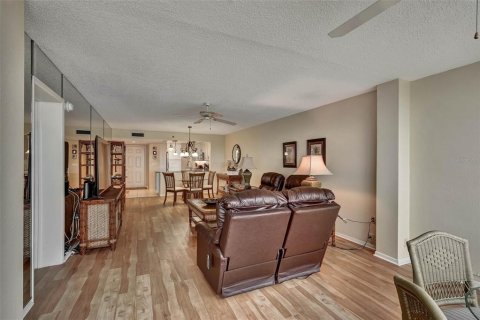 Copropriété à vendre à Bradenton, Floride: 2 chambres, 127.83 m2 № 2200903 - photo 25