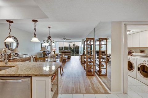 Copropriété à vendre à Bradenton, Floride: 2 chambres, 127.83 m2 № 2200903 - photo 21