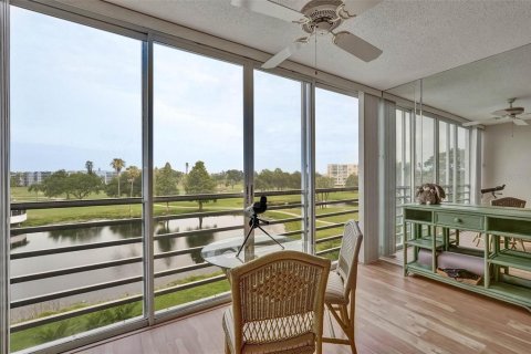 Copropriété à vendre à Bradenton, Floride: 2 chambres, 127.83 m2 № 2200903 - photo 13
