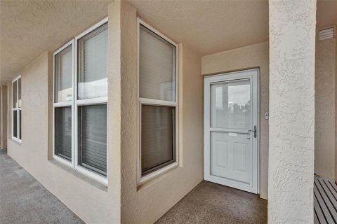 Copropriété à vendre à Bradenton, Floride: 2 chambres, 127.83 m2 № 2200903 - photo 14
