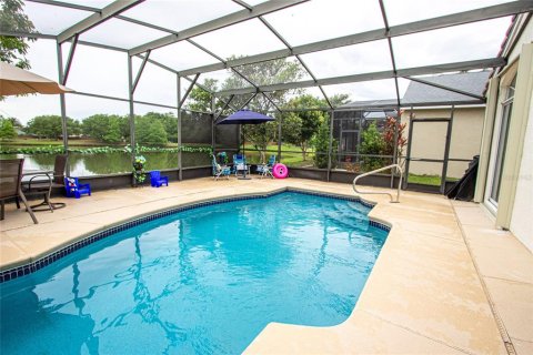 Villa ou maison à louer à Kissimmee, Floride: 3 chambres, 112.04 m2 № 2104257 - photo 4