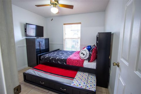Villa ou maison à louer à Kissimmee, Floride: 3 chambres, 112.04 m2 № 2104257 - photo 21