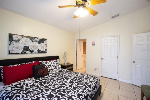 Villa ou maison à louer à Kissimmee, Floride: 3 chambres, 112.04 m2 № 2104257 - photo 18