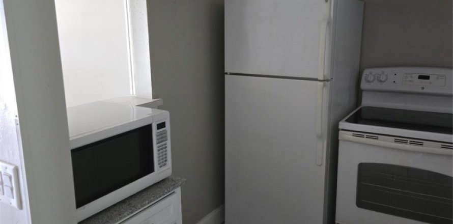 Condominio en Deerfield Beach, Florida, 1 dormitorio № 1155913