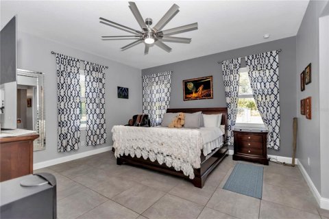 House in Ocala, Florida 3 bedrooms, 231.14 sq.m. № 1583302 - photo 14