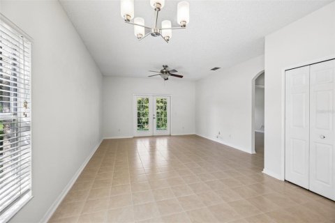 Villa ou maison à vendre à Orlando, Floride: 4 chambres, 185.34 m2 № 2419083 - photo 12