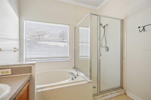 Villa ou maison à vendre à Orlando, Floride: 4 chambres, 185.34 m2 № 2419083 - photo 20