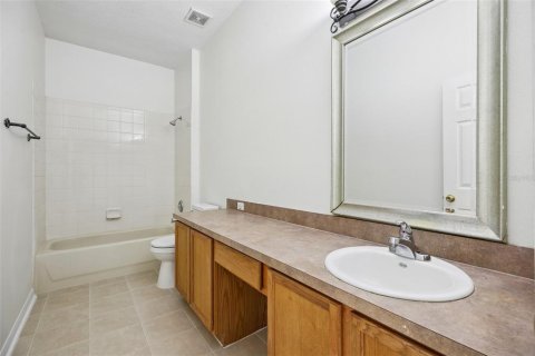 Villa ou maison à vendre à Orlando, Floride: 4 chambres, 185.34 m2 № 2419083 - photo 25