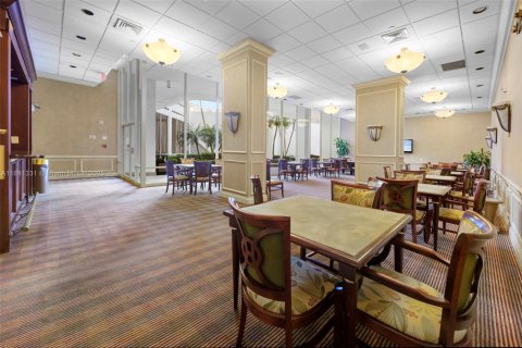 Condominio en alquiler en Aventura, Florida, 2 dormitorios, 141.4 m2 № 1924509 - foto 26