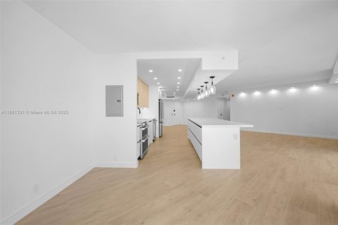 Condominio en alquiler en Aventura, Florida, 2 dormitorios, 141.4 m2 № 1924509 - foto 4