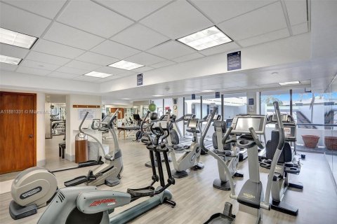 Condominio en alquiler en Aventura, Florida, 2 dormitorios, 141.4 m2 № 1924509 - foto 25