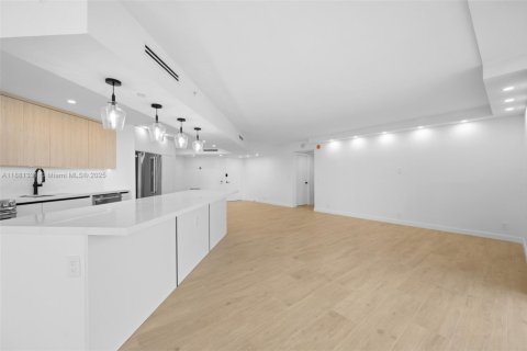 Condominio en alquiler en Aventura, Florida, 2 dormitorios, 141.4 m2 № 1924509 - foto 5
