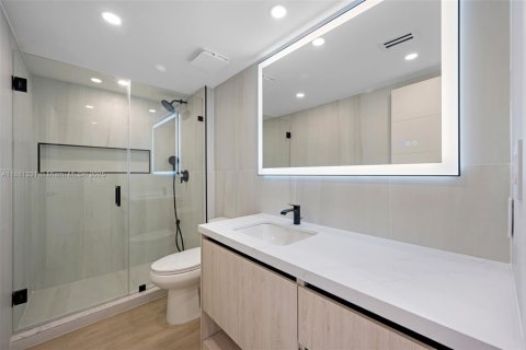 Condominio en alquiler en Aventura, Florida, 2 dormitorios, 141.4 m2 № 1924509 - foto 13