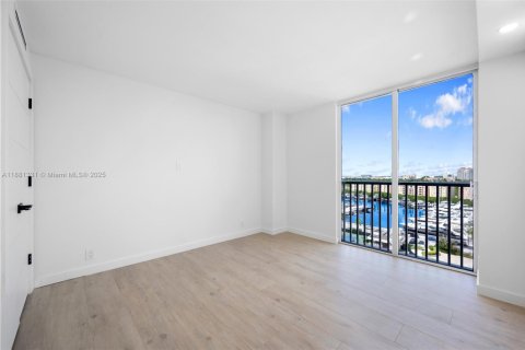 Condominio en alquiler en Aventura, Florida, 2 dormitorios, 141.4 m2 № 1924509 - foto 11