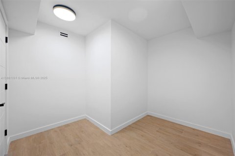 Condominio en alquiler en Aventura, Florida, 2 dormitorios, 141.4 m2 № 1924509 - foto 19