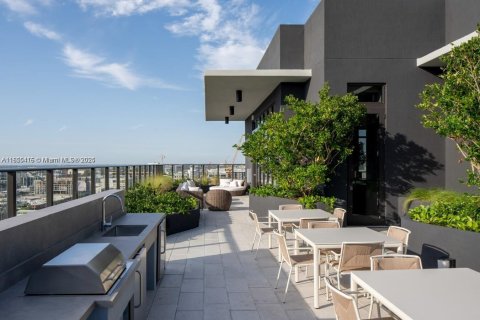 Apartamento en alquiler en Miami, Florida, 2 dormitorios, 80.55 m2 № 2180850 - foto 9