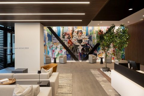 Apartamento en alquiler en Miami, Florida, 2 dormitorios, 80.55 m2 № 2180850 - foto 21