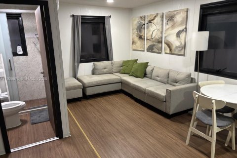 Снять в аренду квартиру в Дания-Бич, Флорида 2 спальни, 42.74м2, № 1988839 - фото 7