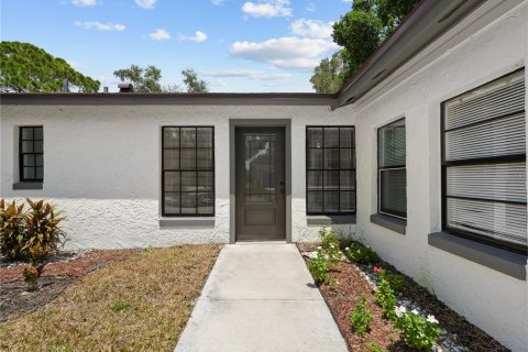 Villa ou maison à vendre à Winter Park, Floride: 5 chambres, 133.97 m2 № 2319175 - photo 4
