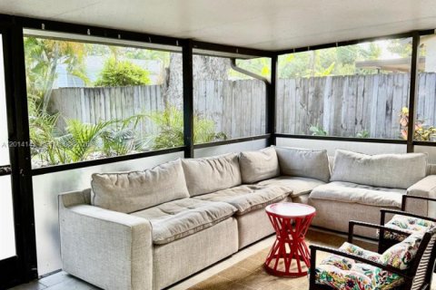 Villa ou maison à louer à Hollywood, Floride: 3 chambres, 122.54 m2 № 2076488 - photo 22