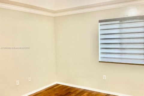 Adosado en venta en Homestead, Florida, 3 dormitorios, 141.03 m2 № 1938694 - foto 17
