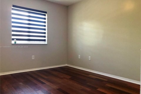 Adosado en venta en Homestead, Florida, 3 dormitorios, 141.03 m2 № 1938694 - foto 15