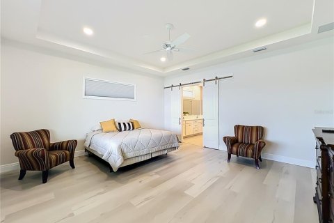 Villa ou maison à vendre à Orlando, Floride: 5 chambres, 300.17 m2 № 2225285 - photo 24