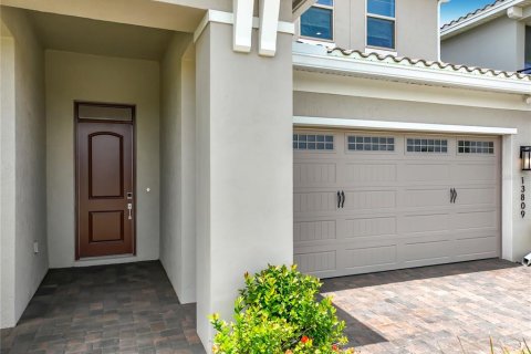 Villa ou maison à vendre à Orlando, Floride: 5 chambres, 300.17 m2 № 2225285 - photo 2