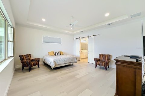 Villa ou maison à vendre à Orlando, Floride: 5 chambres, 300.17 m2 № 2225285 - photo 23