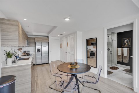 Снять в аренду кондоминиум в Майами, Флорида 1 спальня, 55.09м2, № 2061632 - фото 15