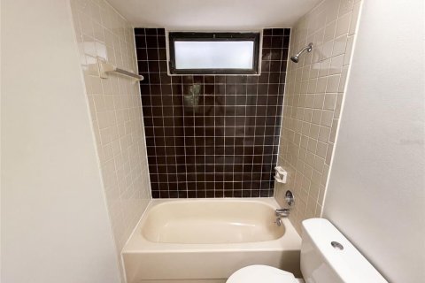 Купить виллу или дом в Винтер-Спрингс, Флорида 3 комнаты, 166.48м2, № 2138009 - фото 21