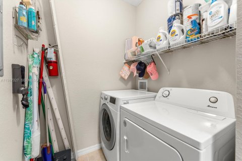 Condominio en venta en Palm Beach Gardens, Florida, 3 dormitorios, 122.26 m2 № 2050637 - foto 17