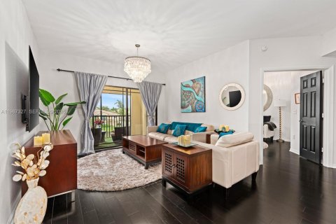 Condominio en venta en Palm Beach Gardens, Florida, 3 dormitorios, 122.26 m2 № 2050637 - foto 3