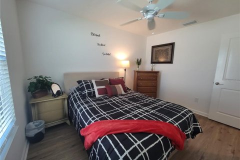 Casa en venta en The Villages, Florida, 2 dormitorios, 94.39 m2 № 1634501 - foto 14