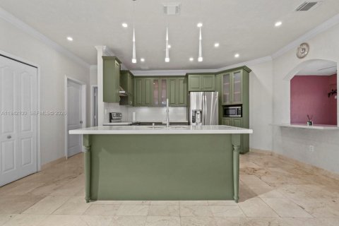 Casa en alquiler en Miami, Florida, 4 dormitorios, 282.79 m2 № 1999084 - foto 6