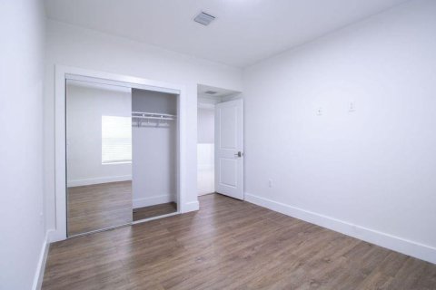 Touwnhouse à vendre à Fort Lauderdale, Floride: 3 chambres, 177.54 m2 № 2439176 - photo 11