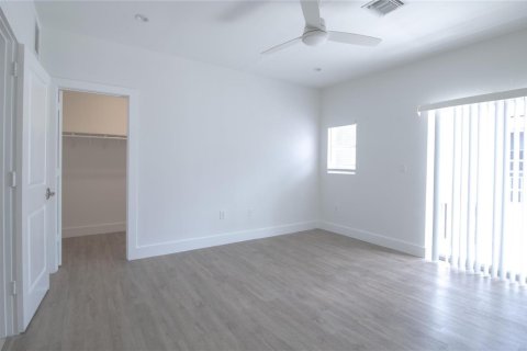 Touwnhouse à vendre à Fort Lauderdale, Floride: 3 chambres, 177.54 m2 № 2439176 - photo 16