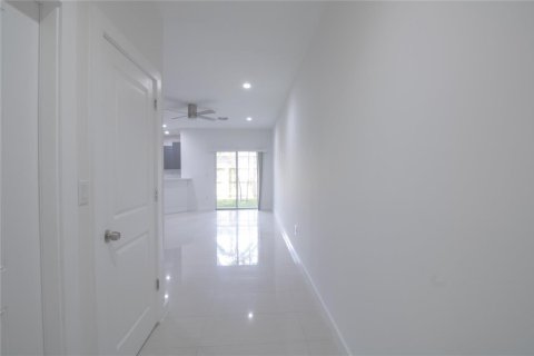 Touwnhouse à vendre à Fort Lauderdale, Floride: 3 chambres, 177.54 m2 № 2439176 - photo 2