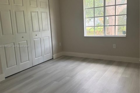 Casa en venta en Florida City, Florida, 4 dormitorios, 129.6 m2 № 2057601 - foto 6