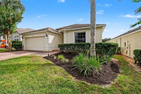 Villa ou maison à vendre à Davenport, Floride: 3 chambres, 130.81 m2 № 2405139 - photo 3