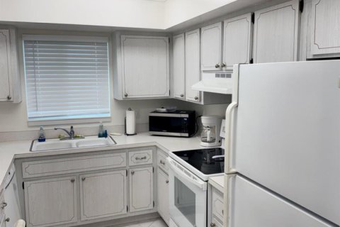 Copropriété à vendre à Stuart, Floride: 2 chambres, 105.35 m2 № 2147162 - photo 4