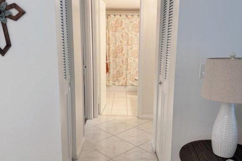 Copropriété à vendre à Stuart, Floride: 2 chambres, 105.35 m2 № 2147162 - photo 12
