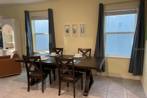 House in Wimauma, Florida 5 bedrooms, 234.3 sq.m. № 1636917 - photo 8