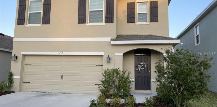 House in Wimauma, Florida 5 bedrooms, 234.3 sq.m. № 1636917