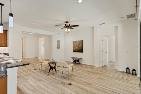 House in Sarasota, Florida 4 bedrooms, 206.43 sq.m. № 1873137 - photo 20