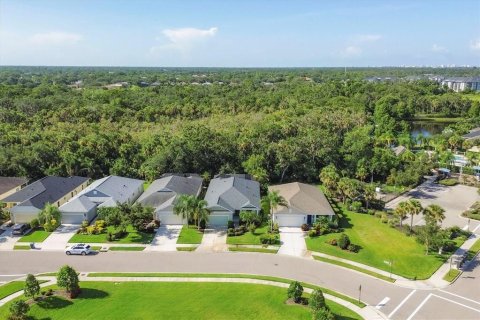 House in Sarasota, Florida 4 bedrooms, 206.43 sq.m. № 1873137 - photo 6