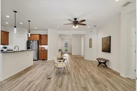 House in Sarasota, Florida 4 bedrooms, 206.43 sq.m. № 1873137 - photo 21