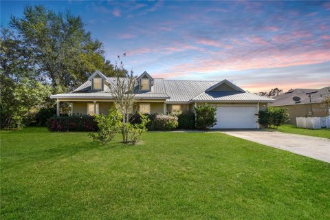 Casa en Palm Coast, Florida 3 dormitorios, 155.89 m2 № 2103733